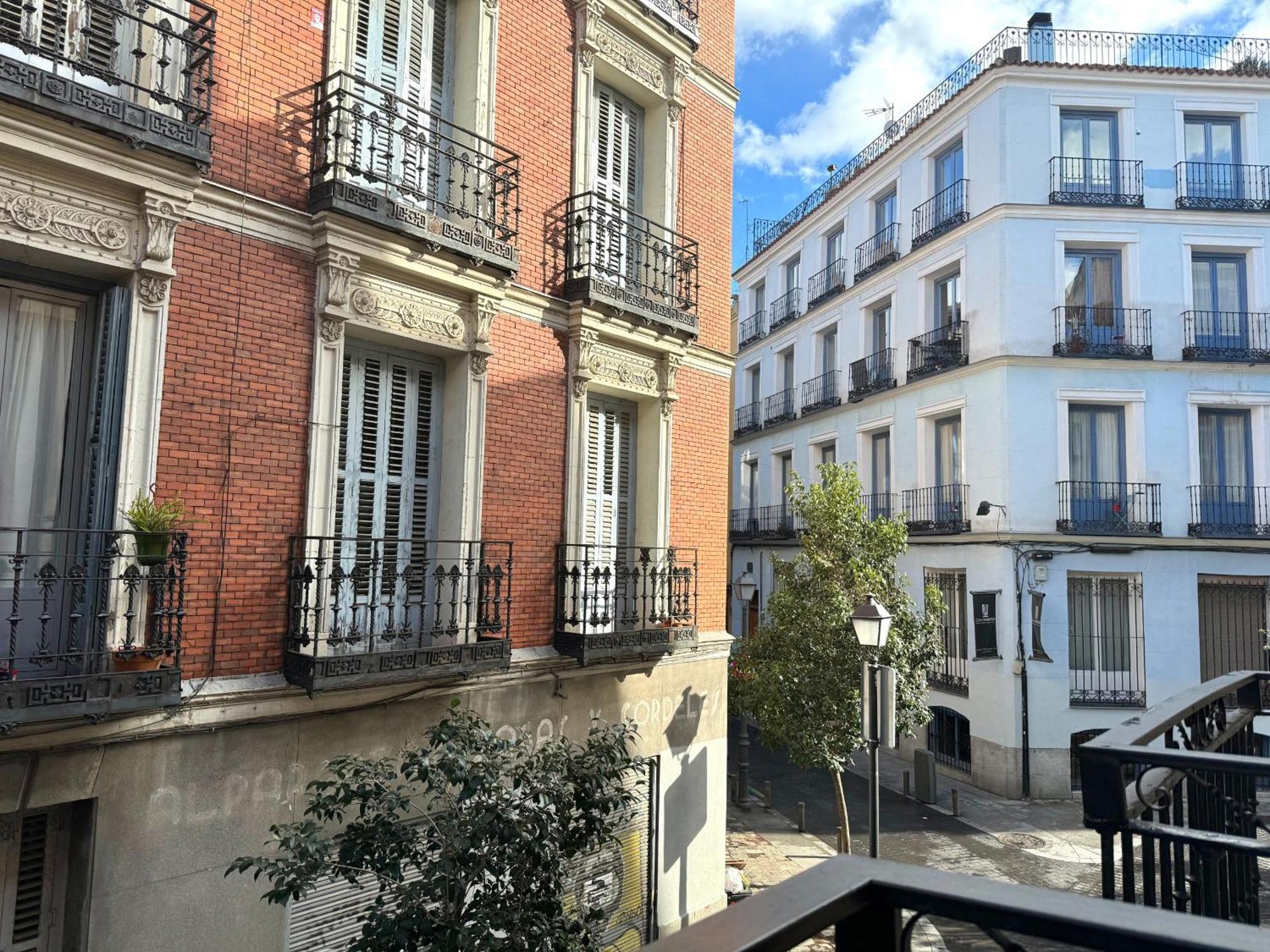 Cavabajasuites Madrid Exterior photo